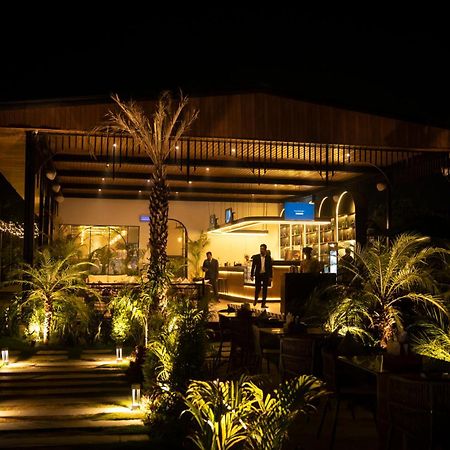 Vintclub Resort Lucknow Exterior foto
