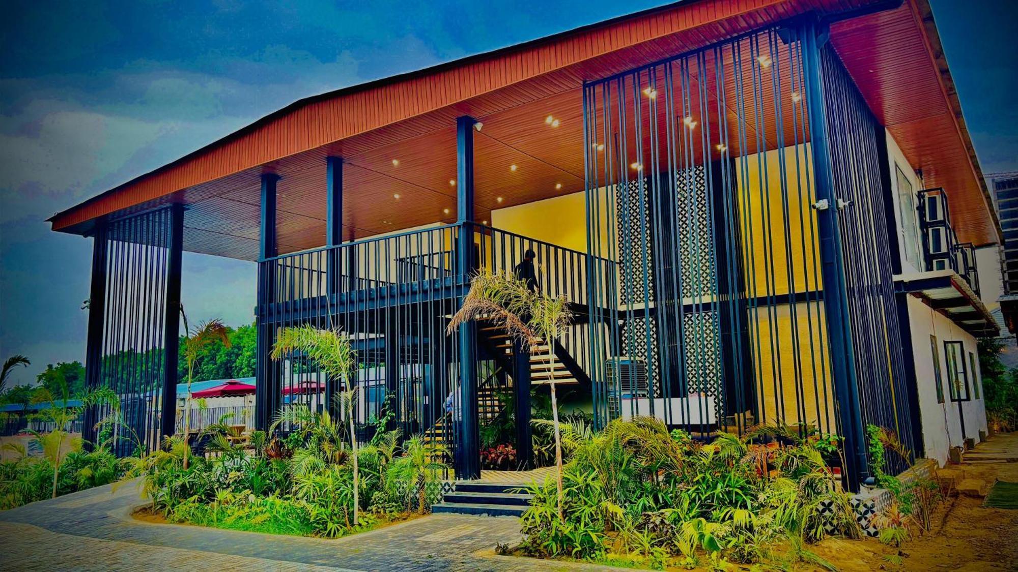 Vintclub Resort Lucknow Exterior foto